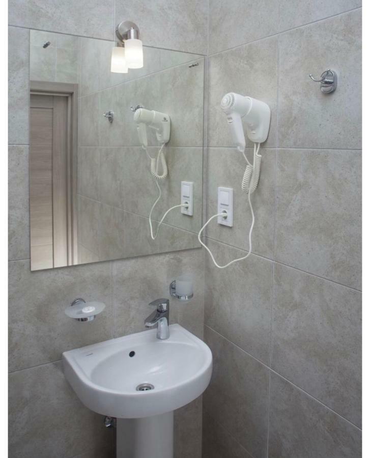 מלון אודסה Fanfan מראה חיצוני תמונה